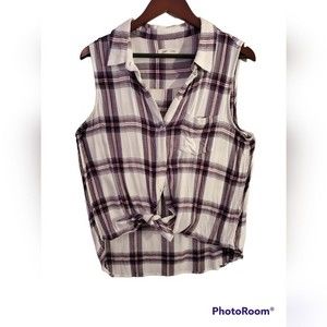 Beach Lunch Lounge button down. White, red, Grey plaid. Size large